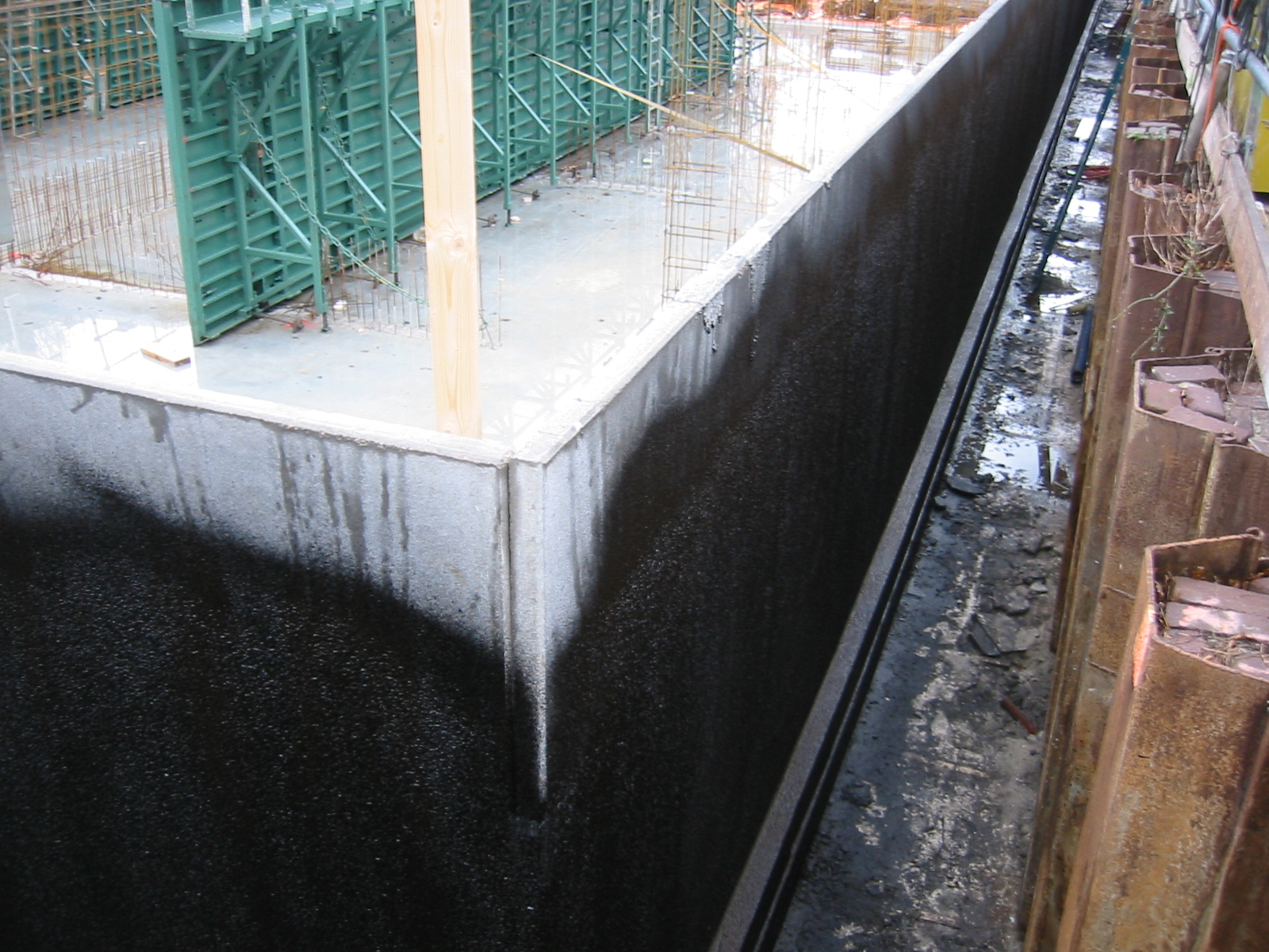 Volvlaks Afdichten Kelderwand 1