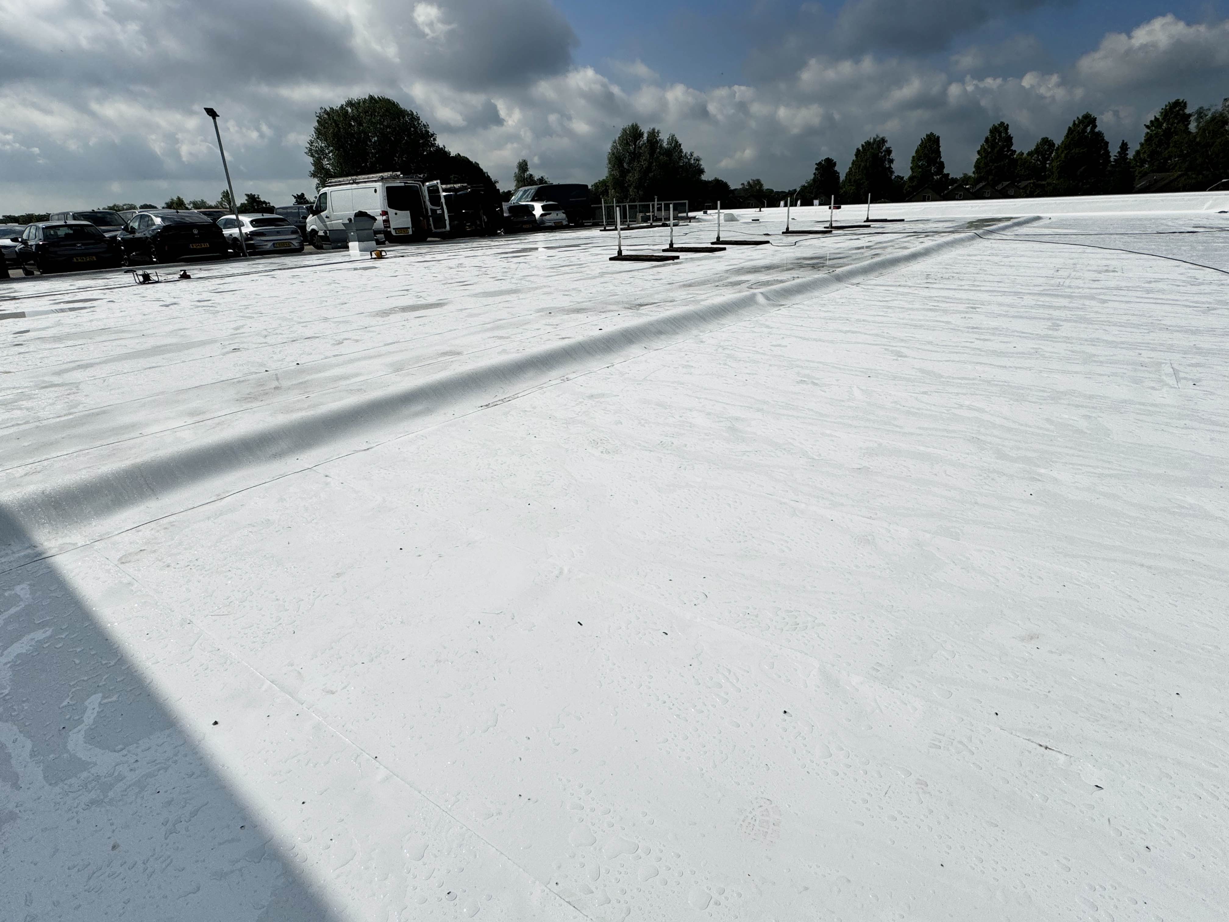 Witte Dakbedekking PON Holding