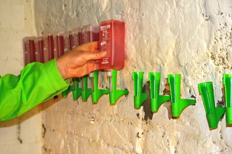 Optrekkend Vocht Aanbrengen Systeem