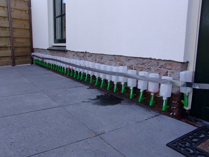 Optrekkend Vocht Woonhuis