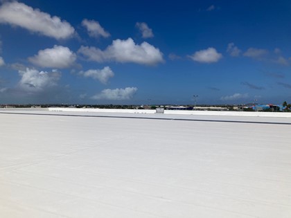 Aruba Airport Witte TPO Dakbedekking 2